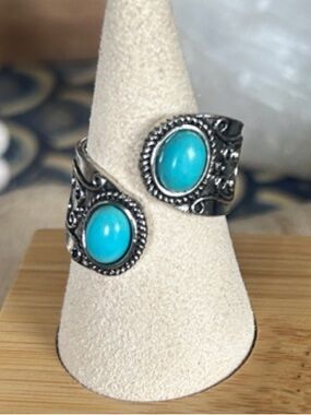 & Other Stories Silver-Tone Turquoise Wrap Ring